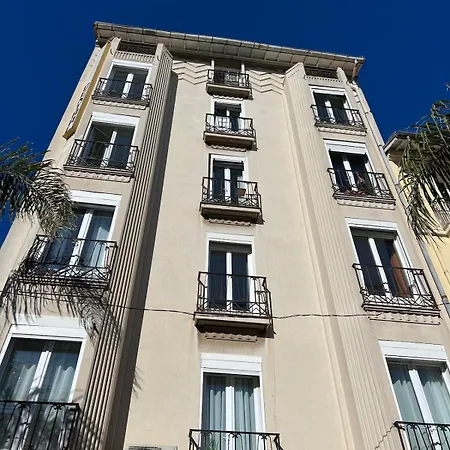 Le Nid D Azur Duplex Vue Centre Apartamento Antibes