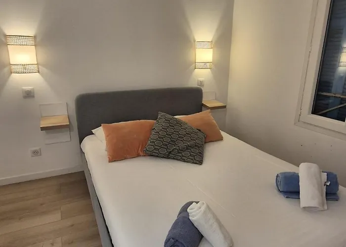 Le Nid D Azur Duplex Vue Centre * أنتيب