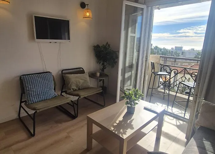 Le Nid D Azur Duplex Vue Centre شقة أنتيب